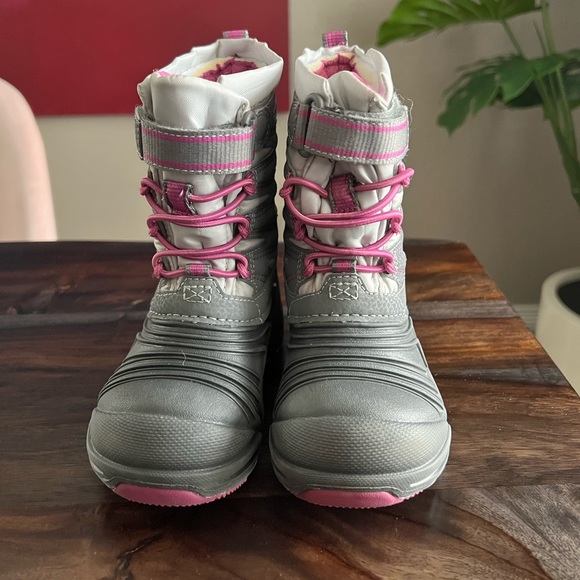 Kids Snow/Waterproof Boots - Picture 3 of 6